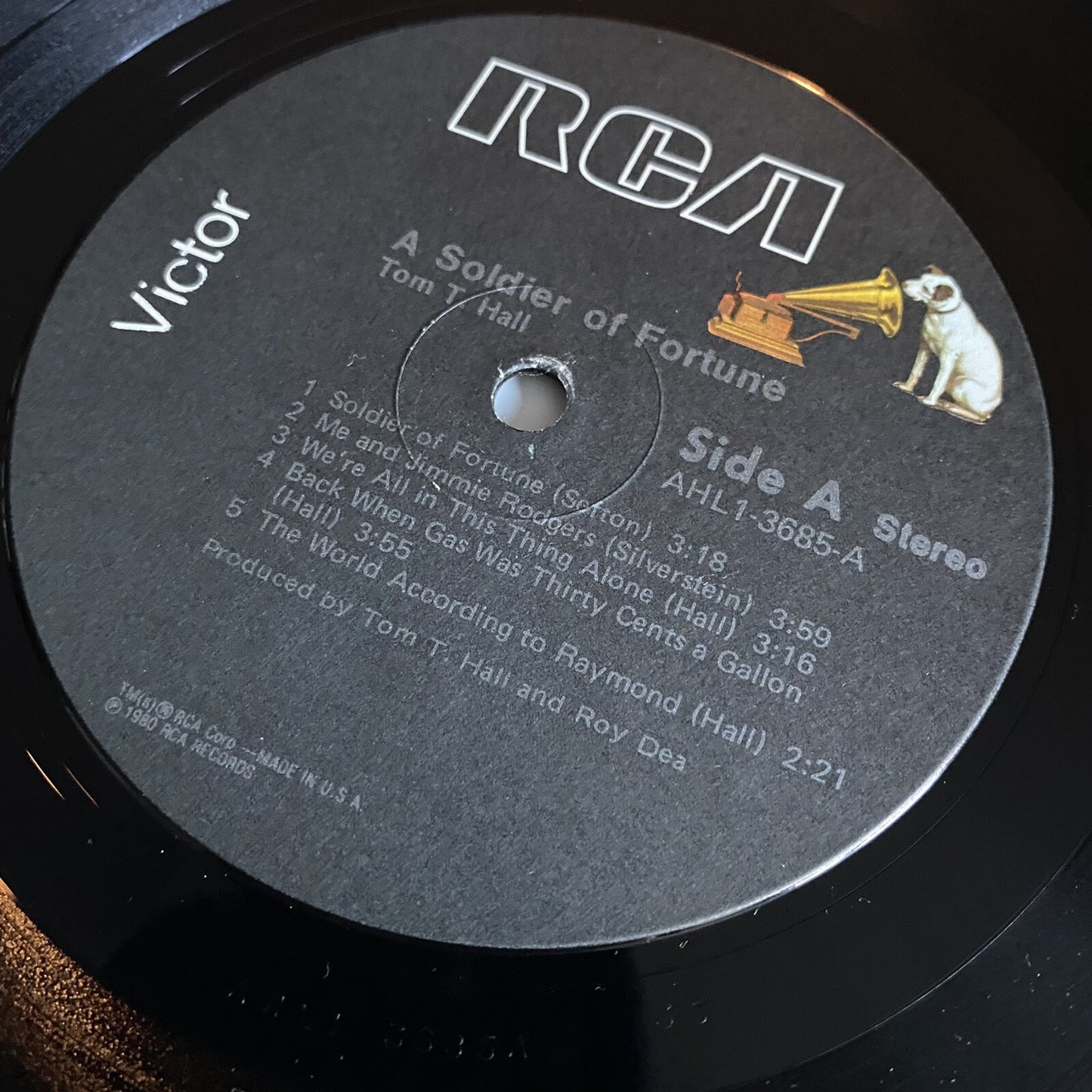 Tom T. Hall A SOLDIER OF FORTUNE M Vinyl LP Record 1980 VG+