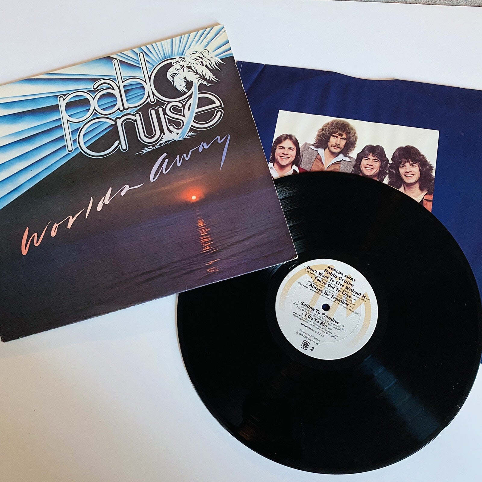 Pablo Cruise WORLDS AWAY Vinyl LP Record VG+
