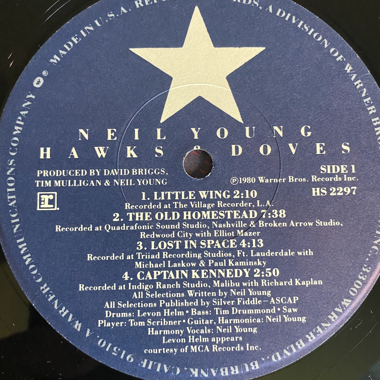 Neil Young SHOCKING PINKS + HAWKS & DOVES Vinyl LP Record VG+