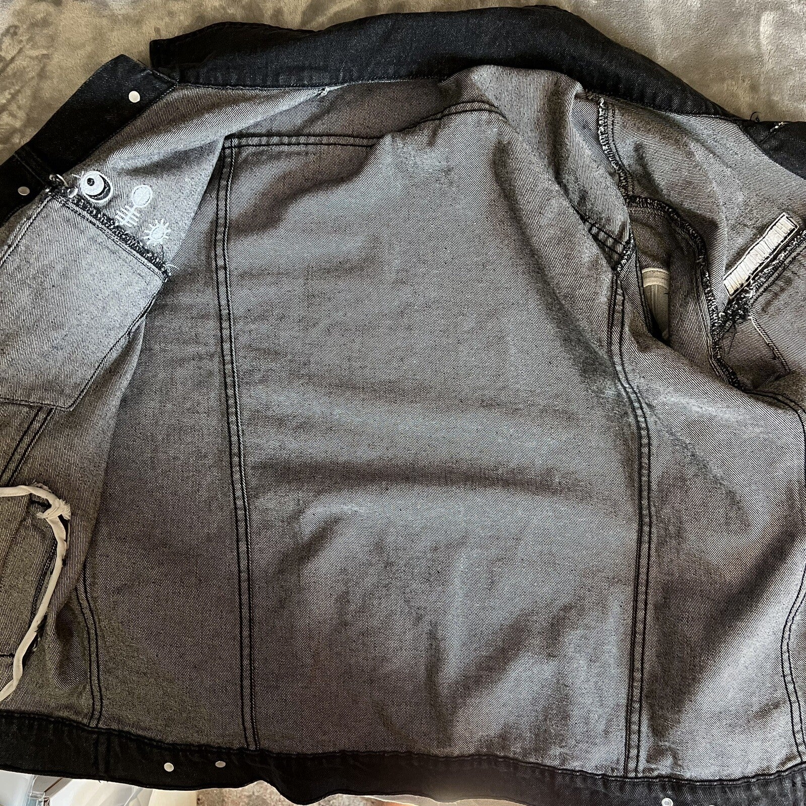 THE WORD ALIVE Mens XXL Dark Jean Jacket