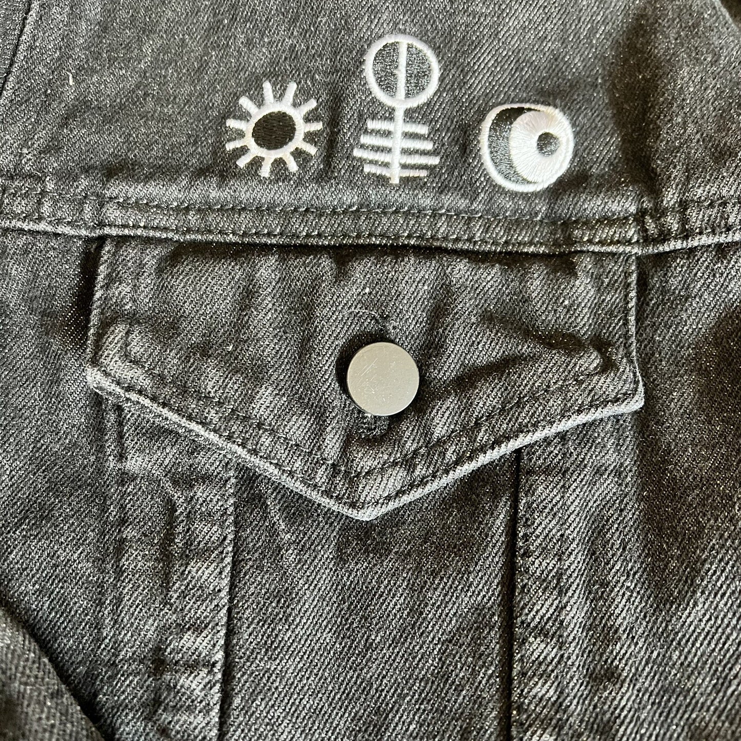 THE WORD ALIVE Mens XXL Dark Jean Jacket