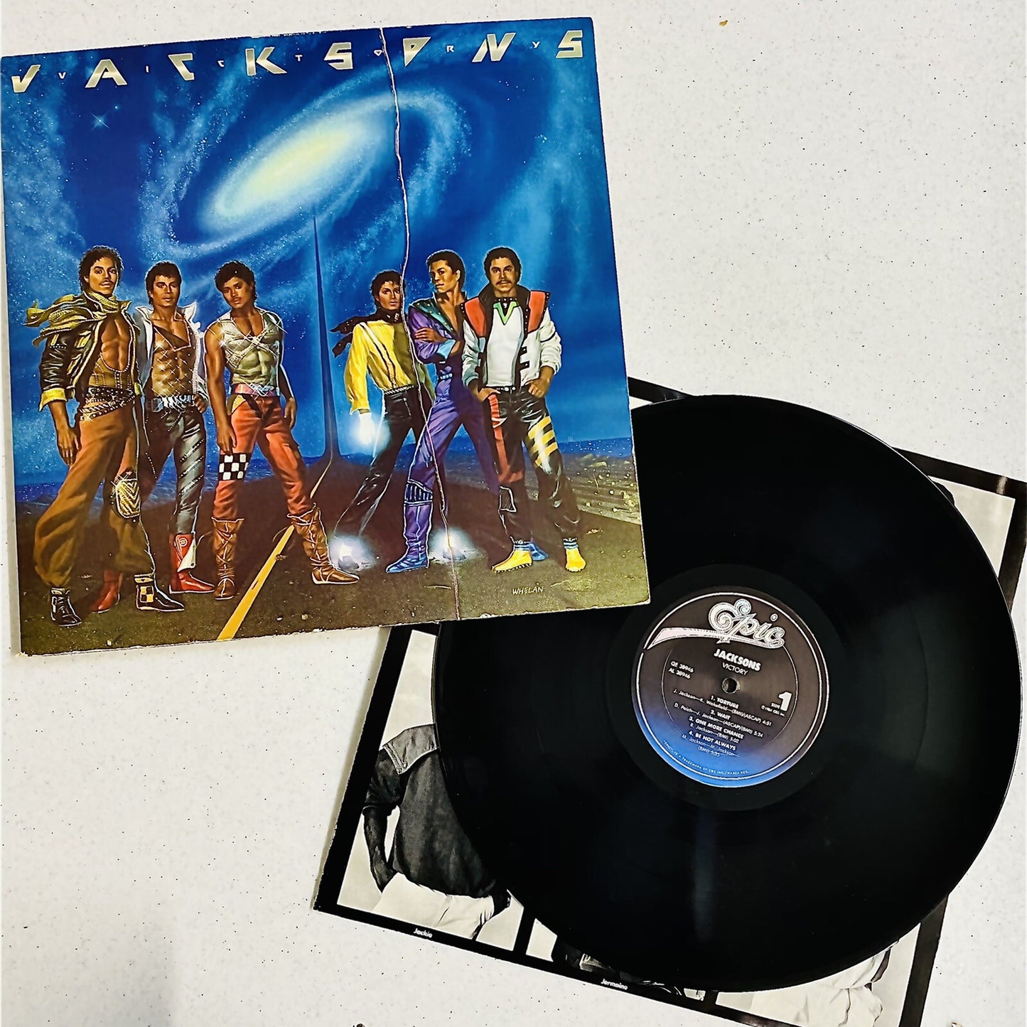 The Jackson’s VICTORY Gatefold Vinyl LP Record VG+