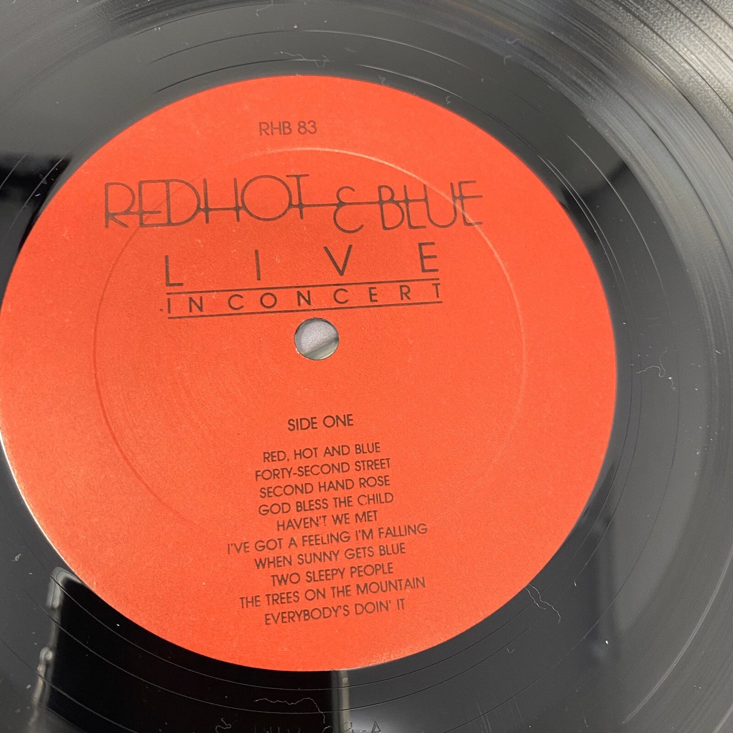 Red Hot & Blue LIVE IN CONCERT ‘82-‘83 Vinyl LP Record JAZZ VOCAL VG+