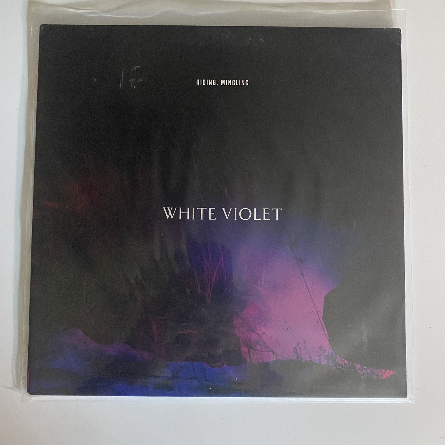White Violet HIDING, MINGLING Vinyl LP Record VG+
