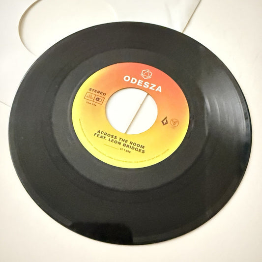 Odesza w/Leon Bridges ACROSS THE ROOM 7” 45 RPM SIngle MINT Unnumbered ??