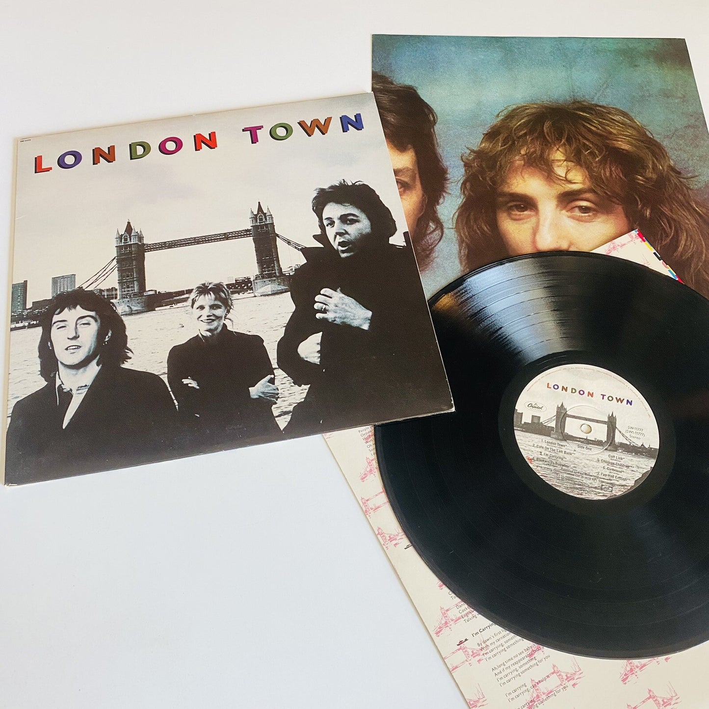 Paul McCartney Wings LONDON TOWNE Vinyl LP Record SW11777 VG+