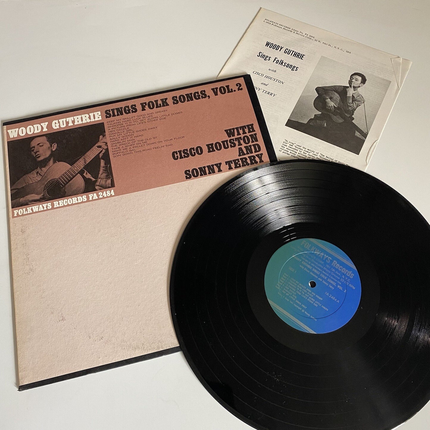 Woody Guthrie SINGS FOLK SONGS VOL 2 Vinyl LP 180g Record w/booklet VG+