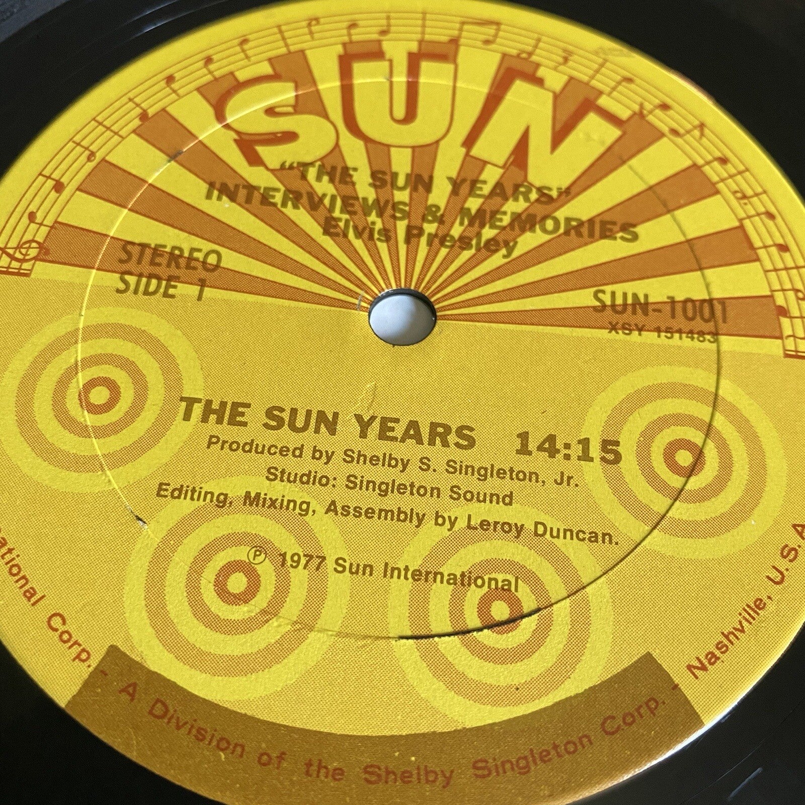 Elvis Presley THE SUN YEARS: INTERVIEWS & MEMORIES Vinyl LP Record VG+